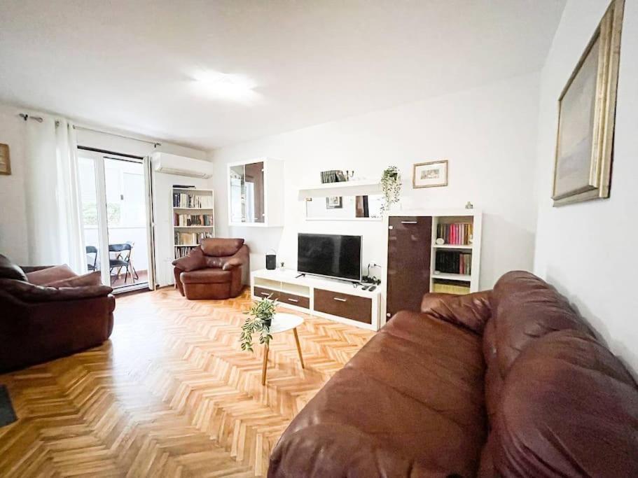 Apartman Dorja Fažana Exteriör bild